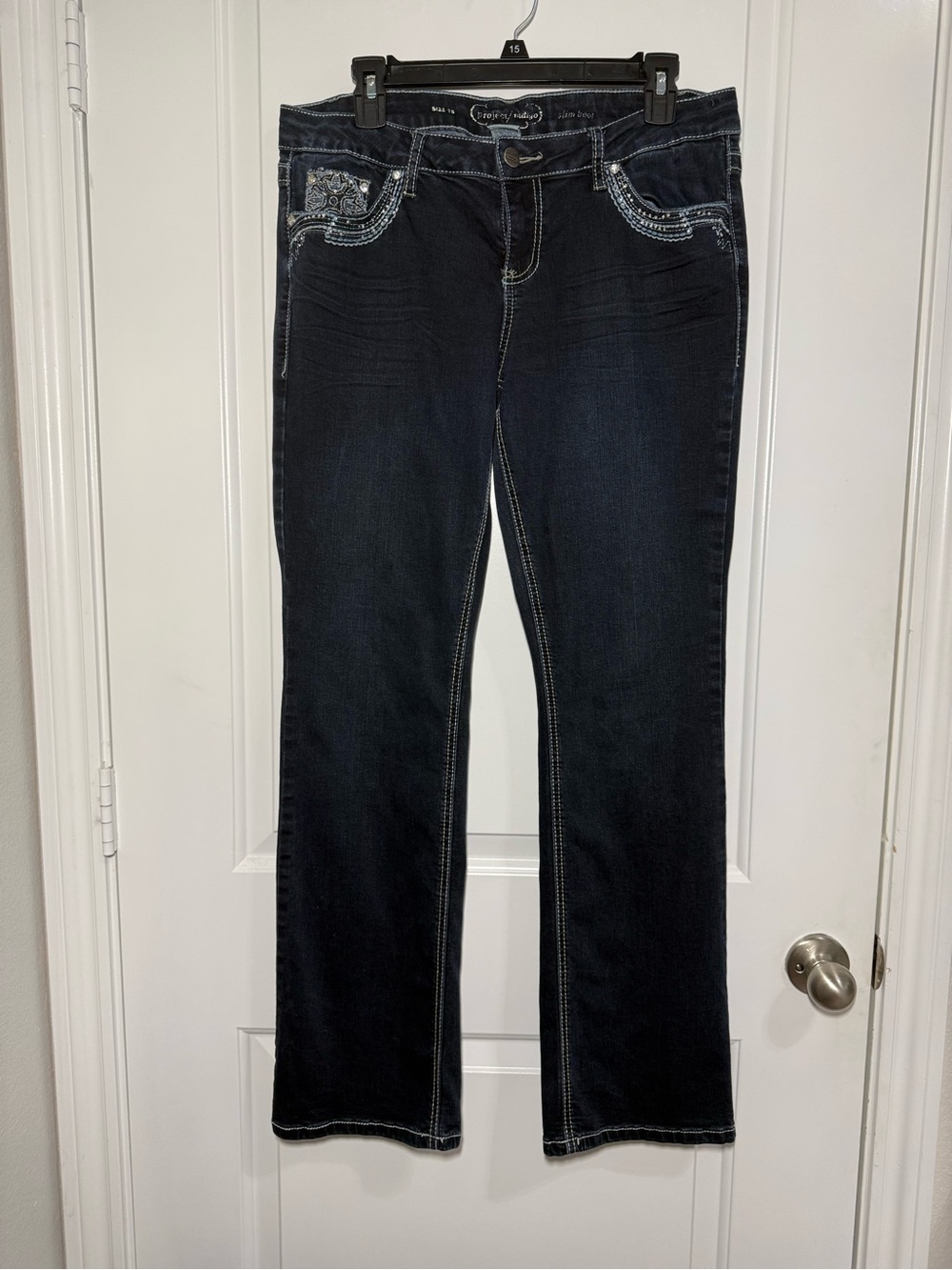 Dark Wash Straight Leg Stretch Jeans with Embellished Pockets